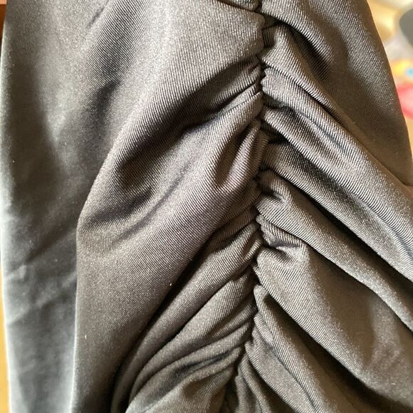 Land’s End Plus size full coverage control swim bottom ruched sides black 22W - Picture 3 of 6